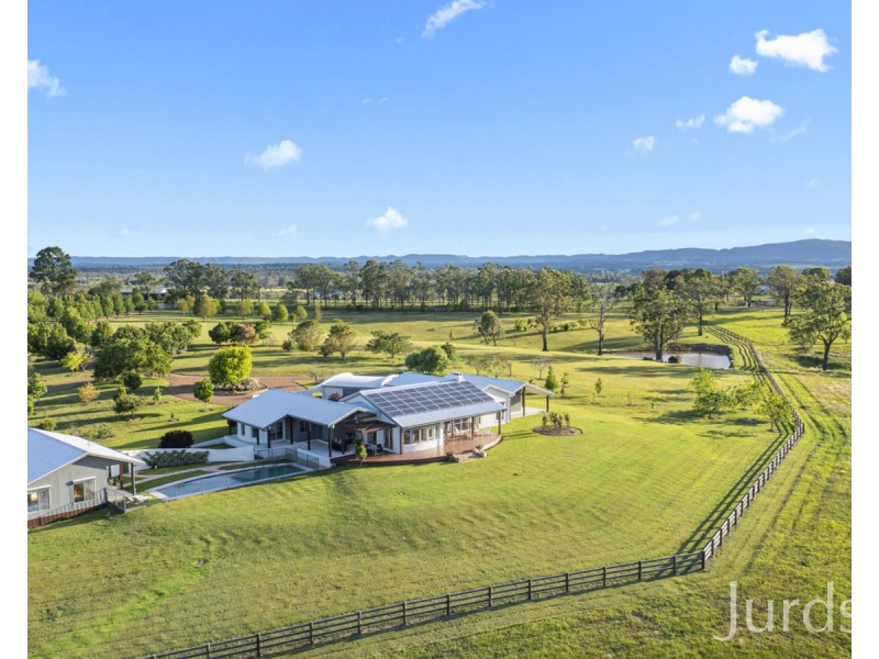260 Wilderness Road, Lovedale NSW 2325