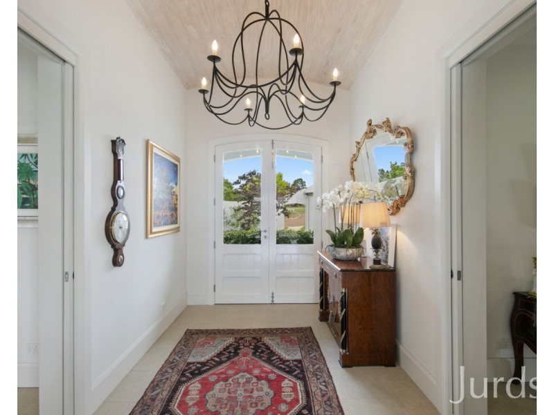 260 Wilderness Road, Lovedale NSW 2325