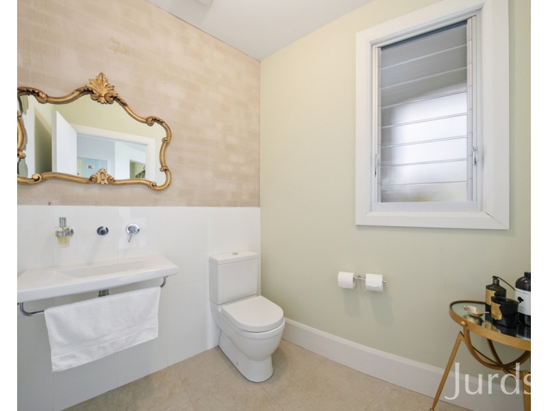 260 Wilderness Road, Lovedale NSW 2325