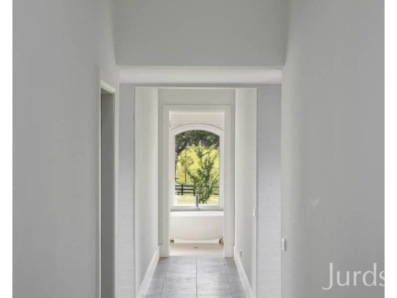 260 Wilderness Road, Lovedale NSW 2325