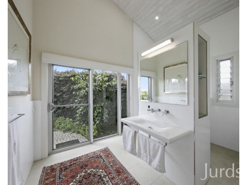 260 Wilderness Road, Lovedale NSW 2325