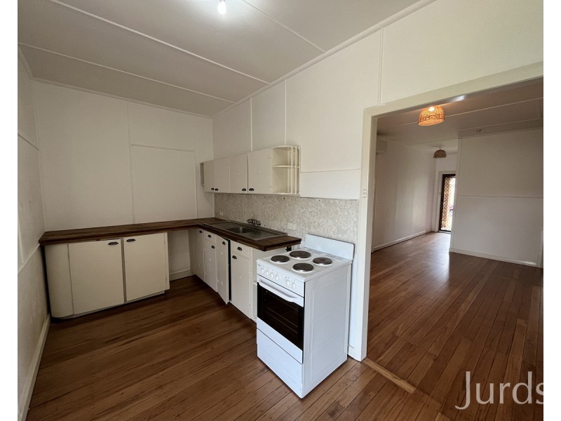 2/26 Carroll Avenue, Cessnock NSW 2325