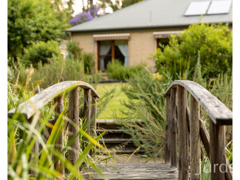 211 Wallaby Gully Road, Ellalong NSW 2325