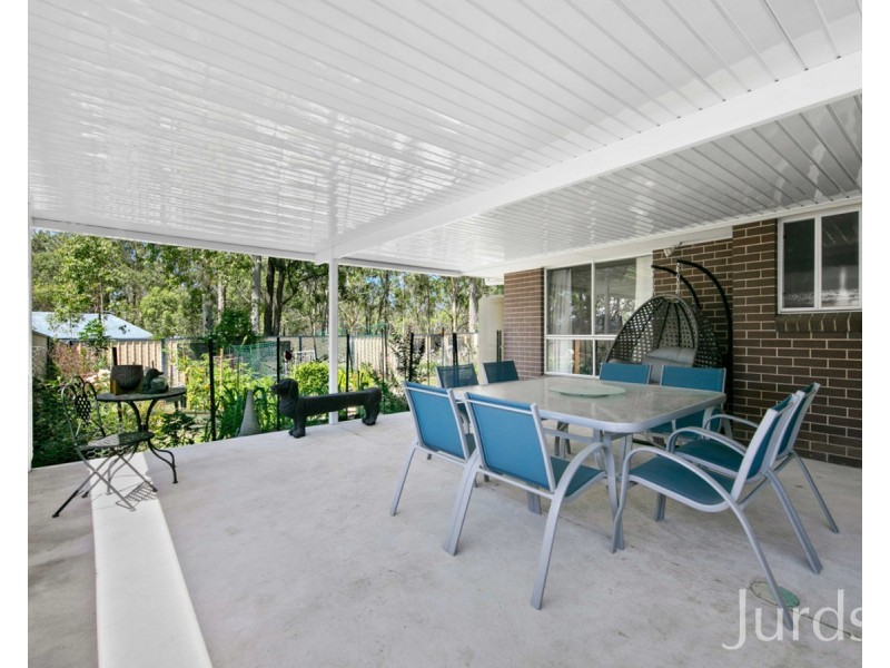 33 Trebbiano Drive, Cessnock NSW 2325