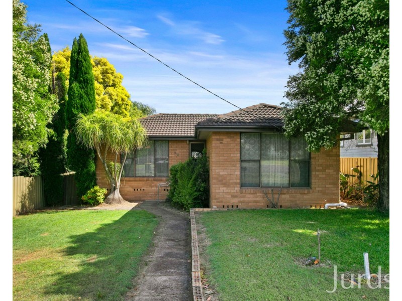 26 Tamworth Street, Abermain NSW 2326