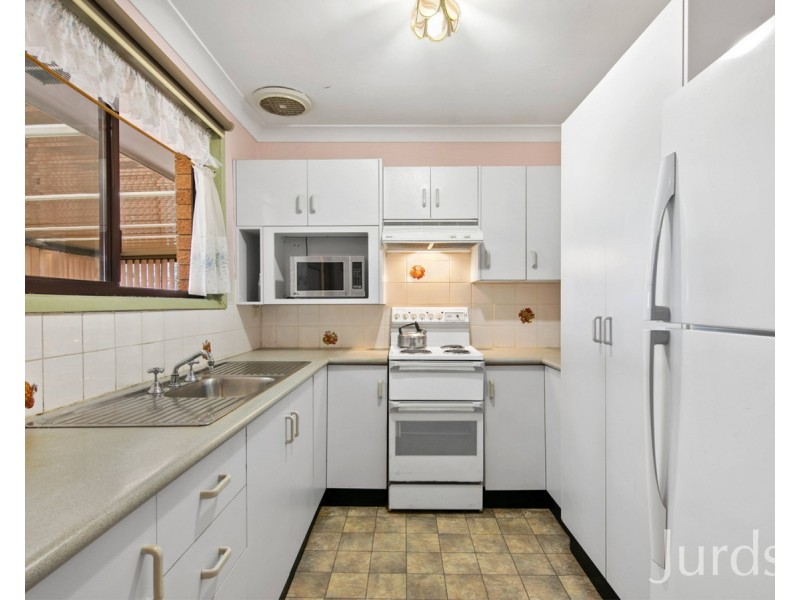 26 Tamworth Street, Abermain NSW 2326