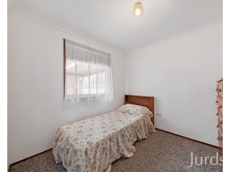 26 Tamworth Street, Abermain NSW 2326