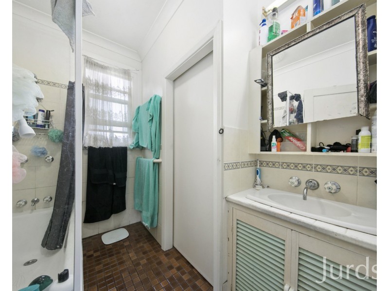 42 Pokolbin Street, Kearsley NSW 2325