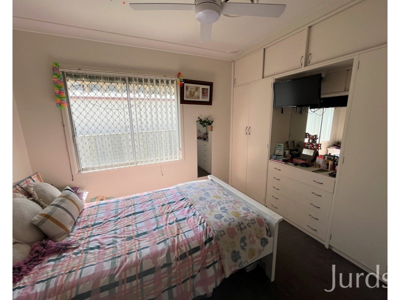 4 Fourth Street, Weston NSW 2326