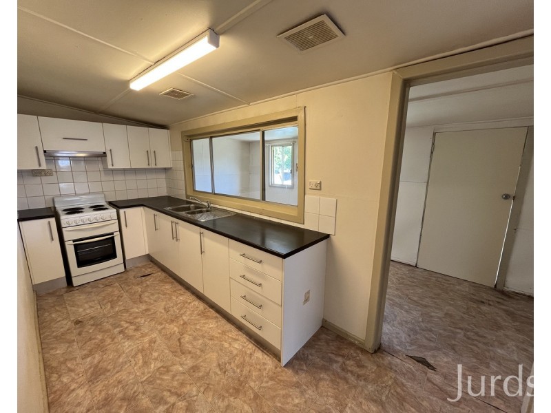 48 Seventh Street, Weston NSW 2326