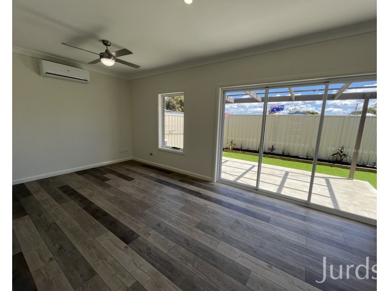 1+2/35 Evans Street, Cessnock NSW 2325