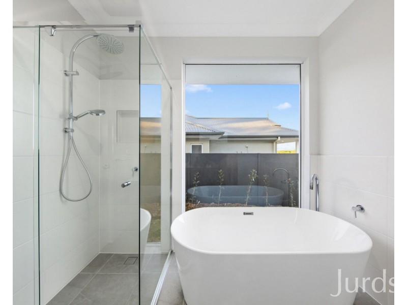43 Coolalta Drive, Nulkaba NSW 2325
