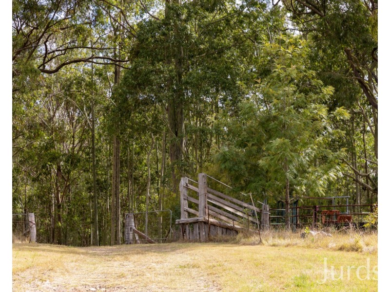 300 Hayes Road, Millfield NSW 2325