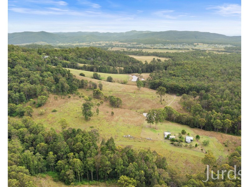 300 Hayes Road, Millfield NSW 2325