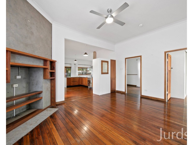 37 Mount View Road, Cessnock NSW 2325