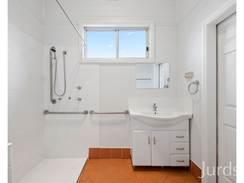 37 Mount View Road, Cessnock NSW 2325