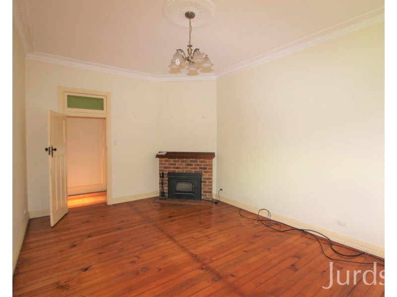 44 Mayfield Street, Cessnock NSW 2325