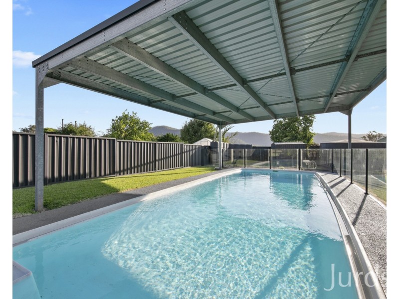 15 Rodd Street, Broke NSW 2330