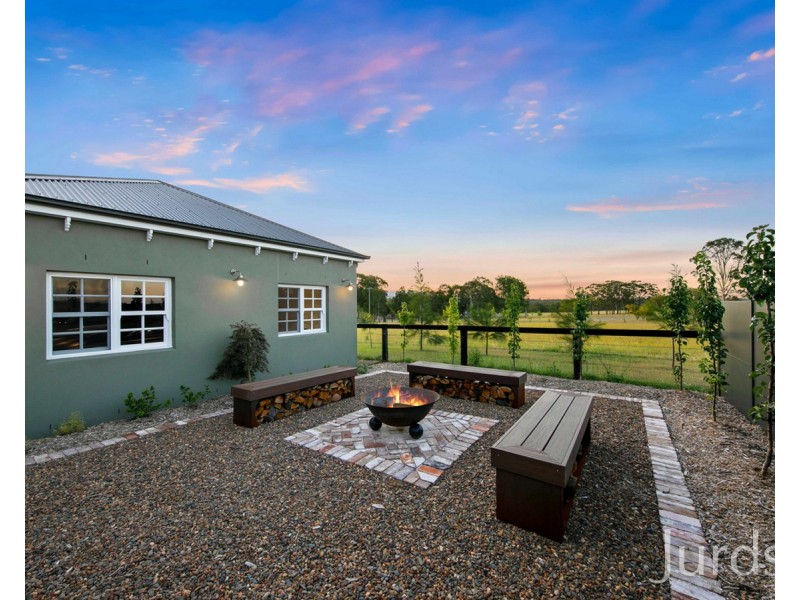 7 Coolalta Drive, Nulkaba NSW 2325