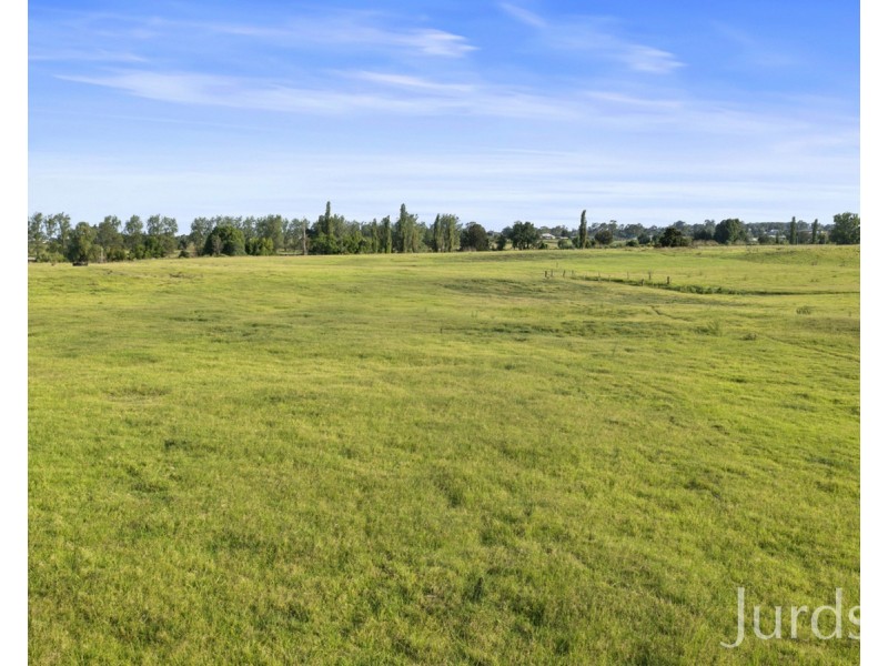 103 Dickenson Road, Melville NSW 2320