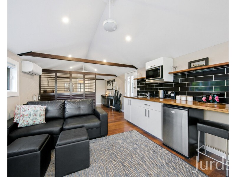 1281 Leggetts Drive, Mount Vincent NSW 2323