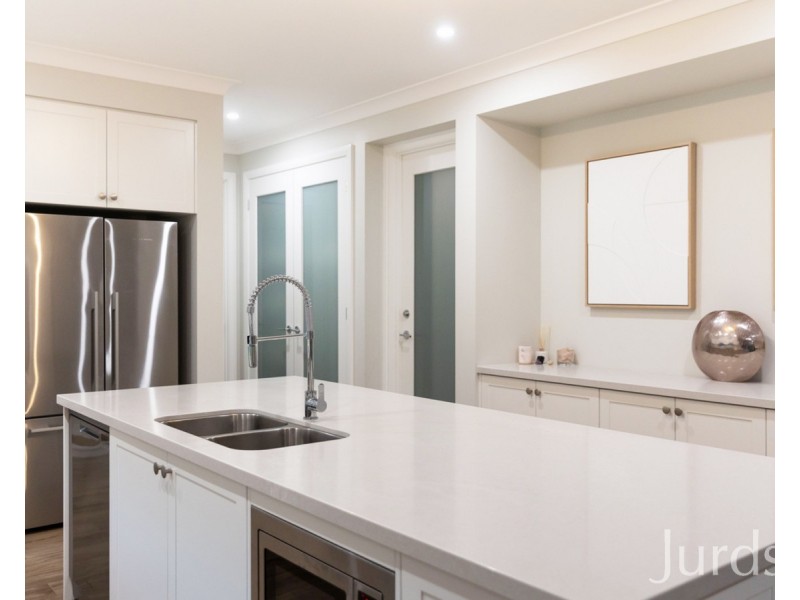 24 Earl Park Court, Kitchener NSW 2325