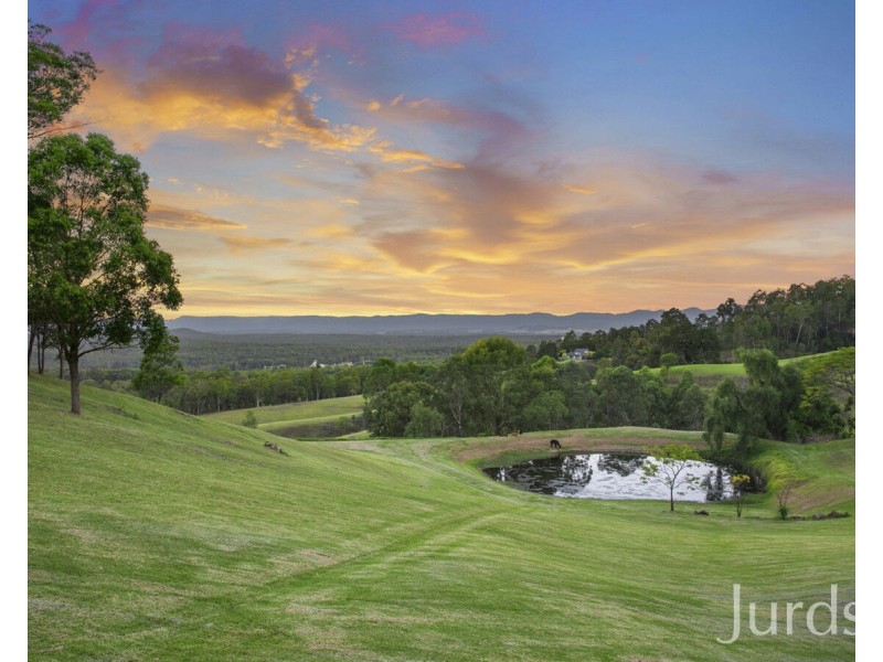 249 Bimbadeen Road, Mount View NSW 2325