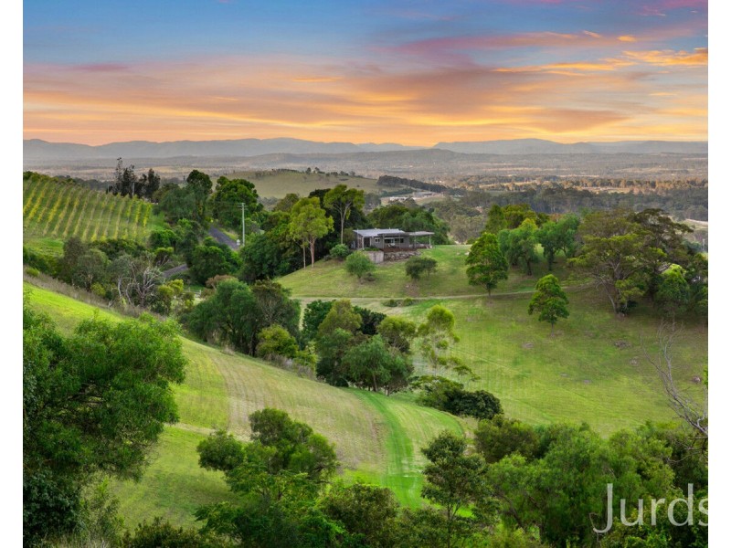 249 Bimbadeen Road, Mount View NSW 2325