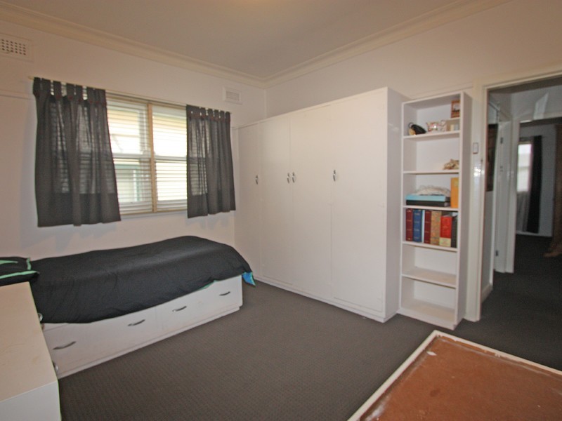 18 Foster Street, Cessnock NSW 2325