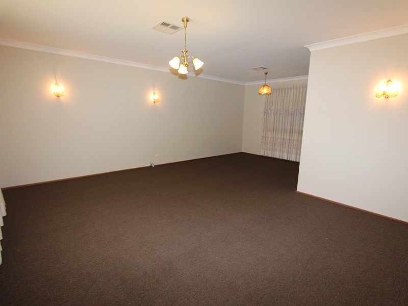 13 Alfred Street, Cessnock NSW 2325