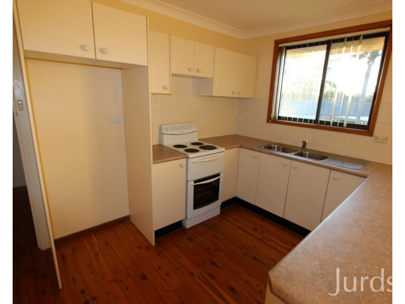 16 Myra Street, Cessnock NSW 2325