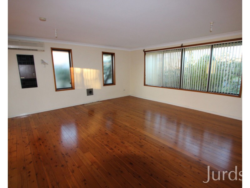 16 Myra Street, Cessnock NSW 2325