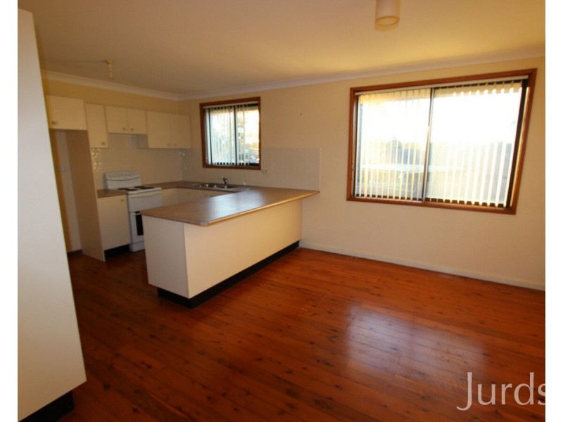 16 Myra Street, Cessnock NSW 2325
