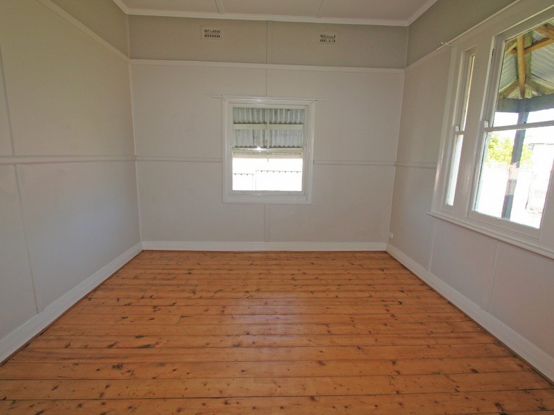 44 Love Street, Cessnock NSW 2325