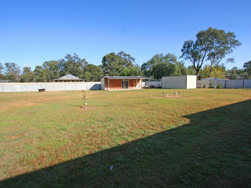 19 Howe Street, Broke NSW 2330