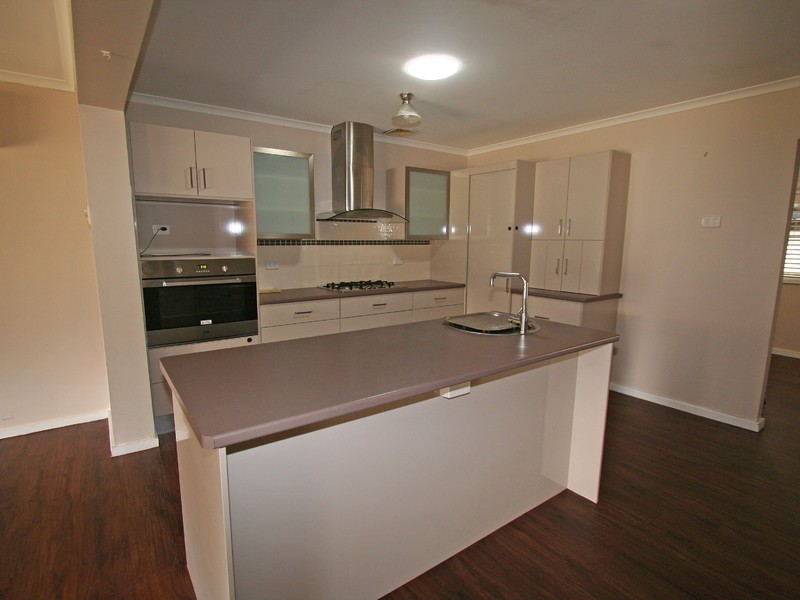 19 Howe Street, Broke NSW 2330