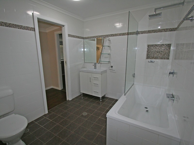 19 Howe Street, Broke NSW 2330