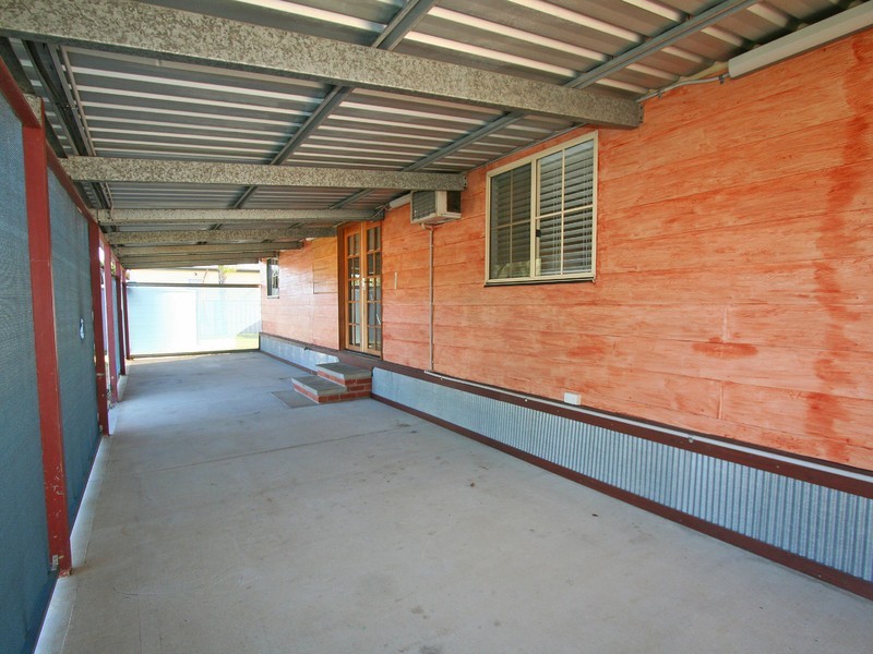 19 Howe Street, Broke NSW 2330