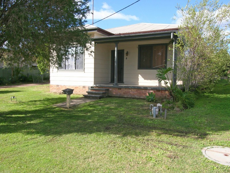 8 David Street, Cessnock NSW 2325
