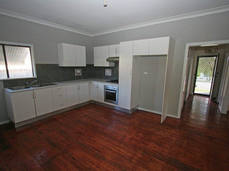 8 David Street, Cessnock NSW 2325