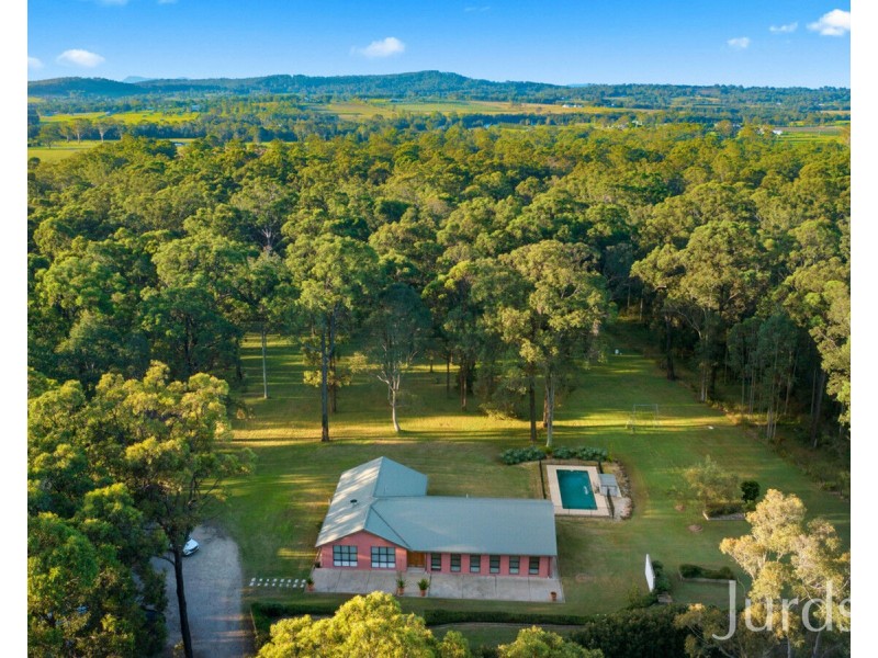 90 Green Lane, Lovedale NSW 2325