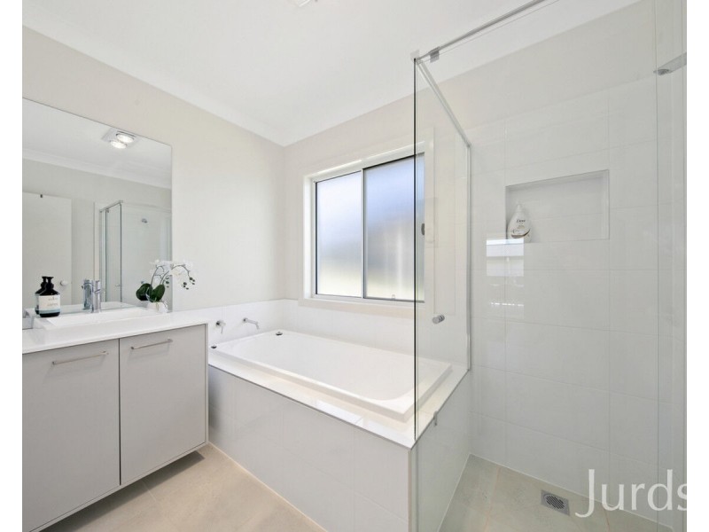 13 Coolalta Drive, Nulkaba NSW 2325
