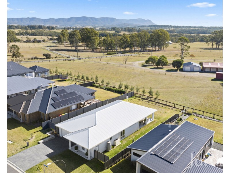 13 Coolalta Drive, Nulkaba NSW 2325