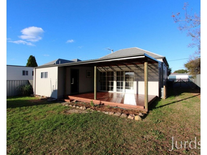 7 Alexander Street, Cessnock NSW 2325