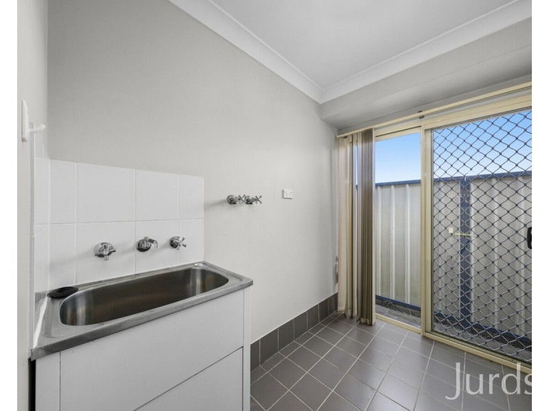 3 Centre Street, Greta NSW 2334