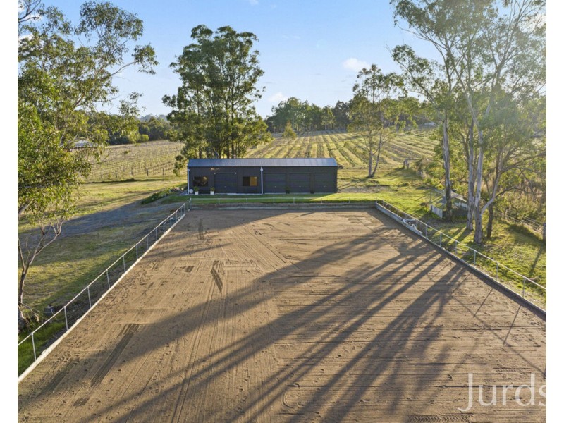 138 Olsen Road, Lovedale NSW 2325