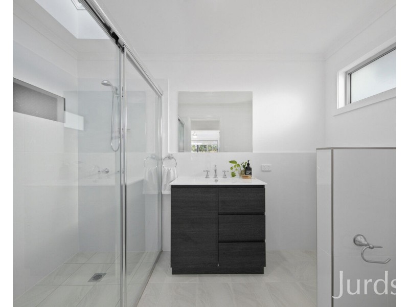 138 Olsen Road, Lovedale NSW 2325