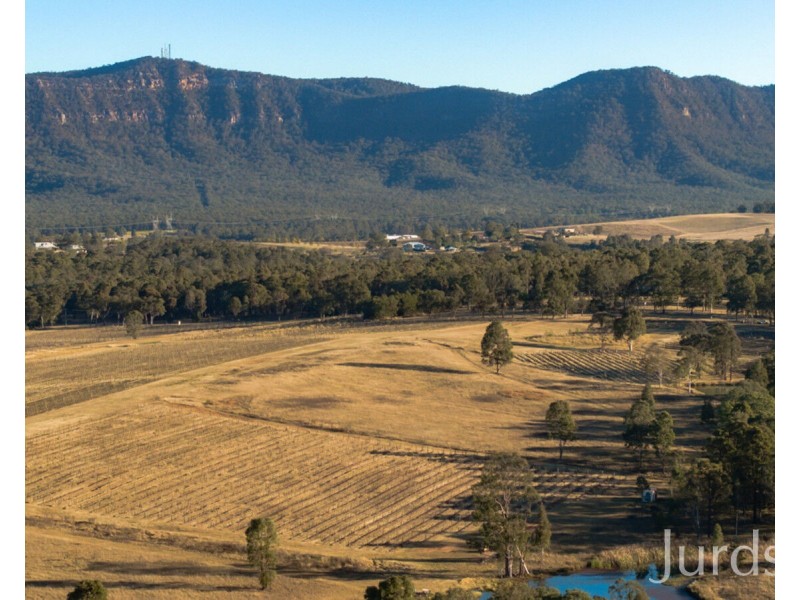 861 & 913 Hermitage Road, Pokolbin NSW 2320