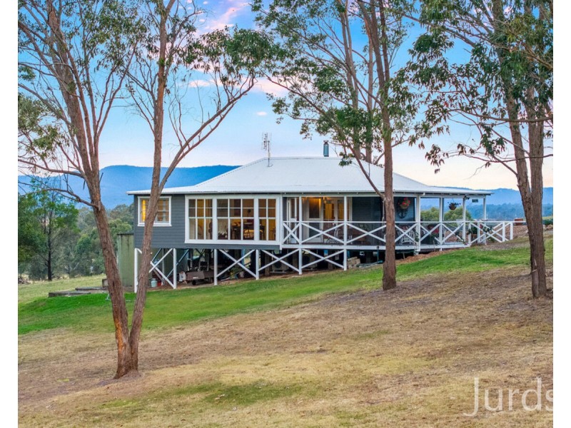 42 Lewis Road, Millfield NSW 2325