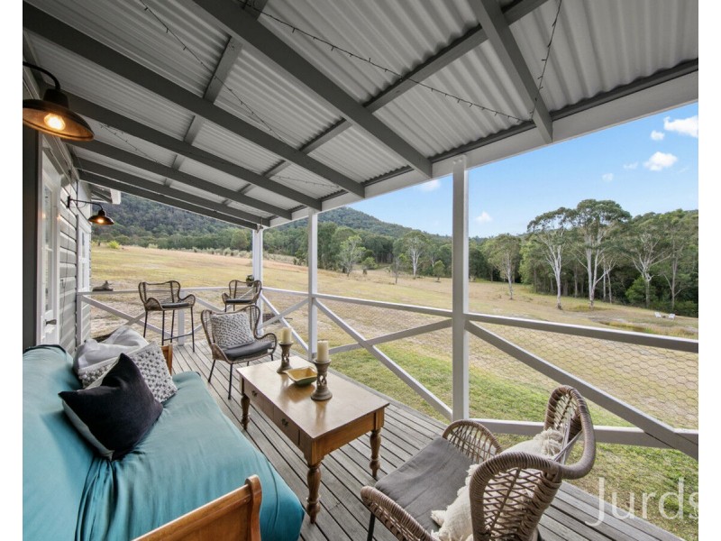 42 Lewis Road, Millfield NSW 2325